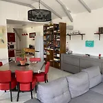 Tatil Evi Les Curies - Ludogite, Et Moulin Avec Piscine